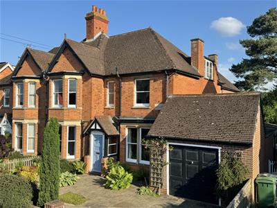 Minimum bedroom properties for sale from Hillier & Wilson Estate Agents Howard Road (2230 sq.ft)